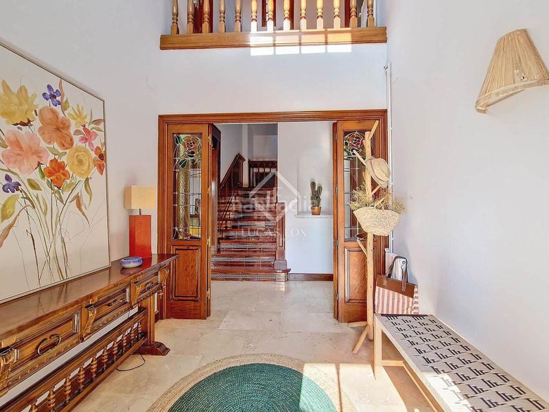 Foto 9ea566e0-7123-4460-bd05-0d3f0e1cbb50. Chalet espectacular casa independiente a cuatro vientos con vistas al mar en venta en Ribes Roges en Vilanova i la Geltrú