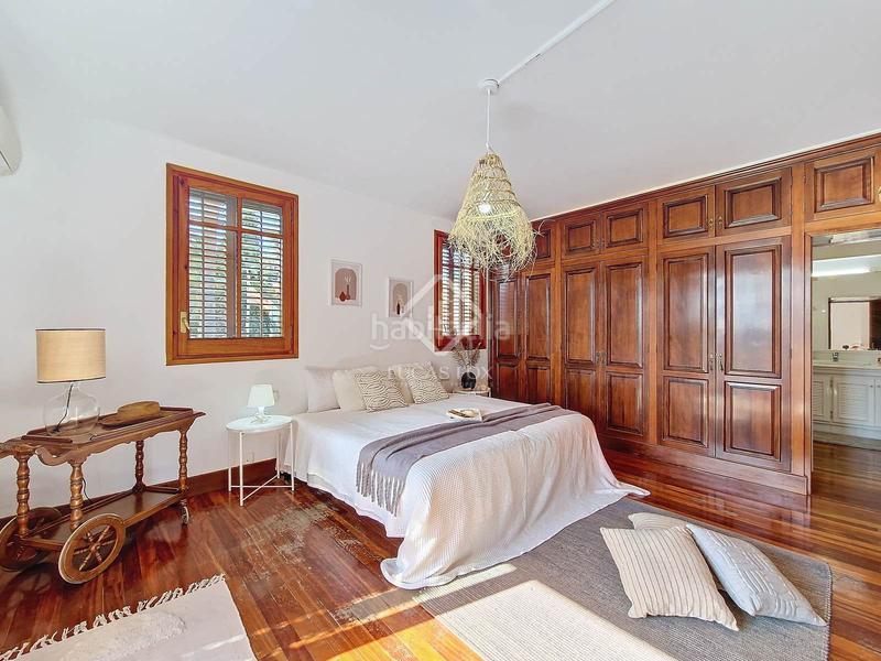 Foto a3d4dc6f-500a-4290-b1bc-2fdd5d1baa7b. Chalet espectacular casa independiente a cuatro vientos con vistas al mar en venta en Ribes Roges en Vilanova i la Geltrú