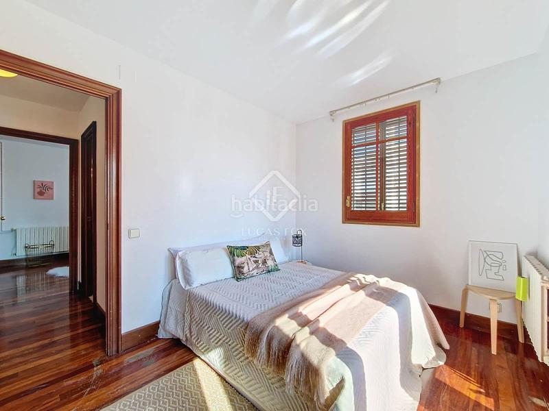 Foto d1503a8d-48e8-4d66-a920-c3cce47d3089. Chalet espectacular casa independiente a cuatro vientos con vistas al mar en venta en Ribes Roges en Vilanova i la Geltrú