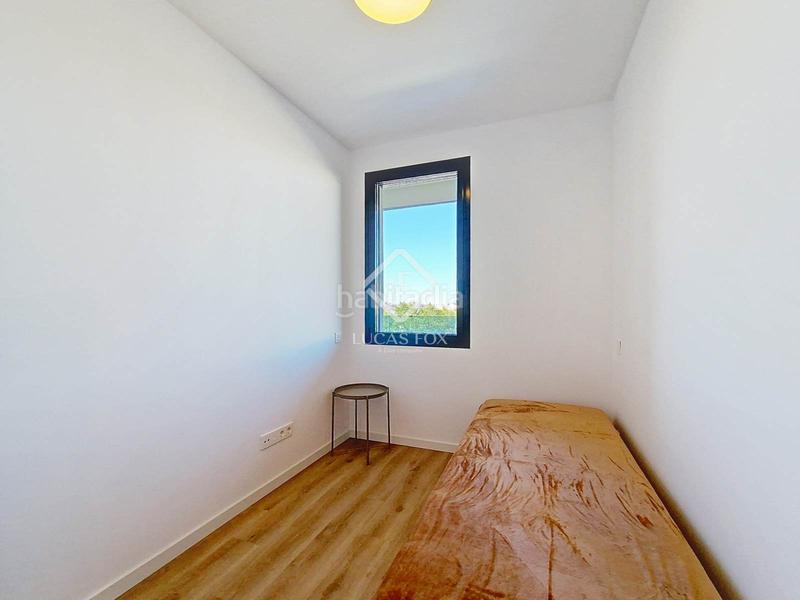 Foto e19458c6-63ae-4ebd-8144-4aa4d4dd1bbd. Alquiler ático piso en alquiler en eixample de mar, en Vilanova i la Geltrú