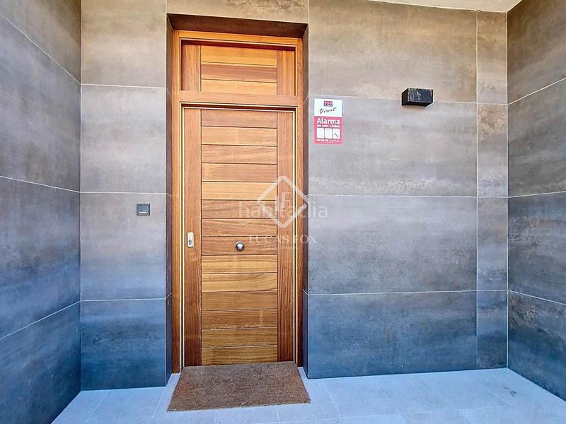 Foto aa4441d7-c240-45fe-8ca0-8508cb535d7e. Chalet casa de diseño con grandes calidades en venta en la carrelada, en una de las mejores zonas de la ciudad en Vilanova i la Geltrú