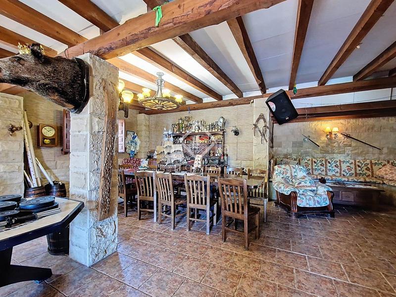 Foto 187e04a5-6cf6-4827-8fcc-56d4e95652c4. Chalet espectacular casa independiente con jardín y piscina en una de las mejores zonas residenciales en Cunit