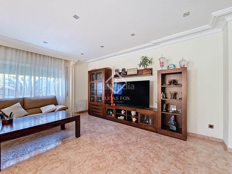 Foto 1a5f2a18-6f36-453d-89bc-59dde61d968a. Chalet espectacular casa independiente con jardín y piscina en una de las mejores zonas residenciales en Cunit