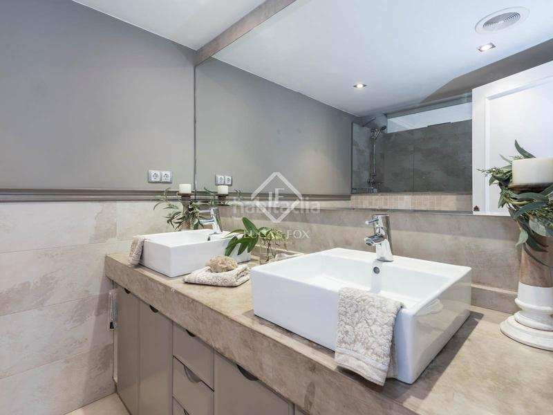 Foto 3d34c4db-f92e-4068-bd53-4aa8ed27eb09. Piso magnífico ático dúplex con 112 m de terraza en venta en el centro de vilanova en Vilanova i la Geltrú