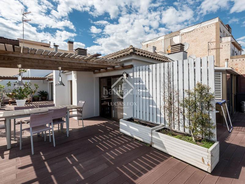 Foto 6106172f-44ef-43a2-b067-ab4d3597606b. Piso magnífico ático dúplex con 112 m de terraza en venta en el centro de vilanova en Vilanova i la Geltrú
