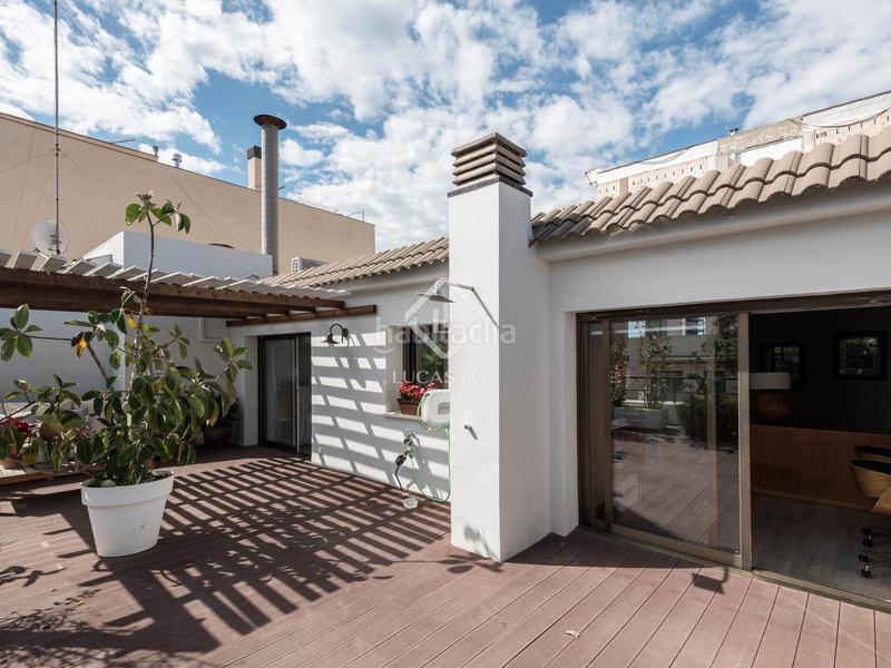 Foto ad5db739-2e3f-4c32-b52a-1c049200fda5. Piso magnífico ático dúplex con 112 m de terraza en venta en el centro de vilanova en Vilanova i la Geltrú