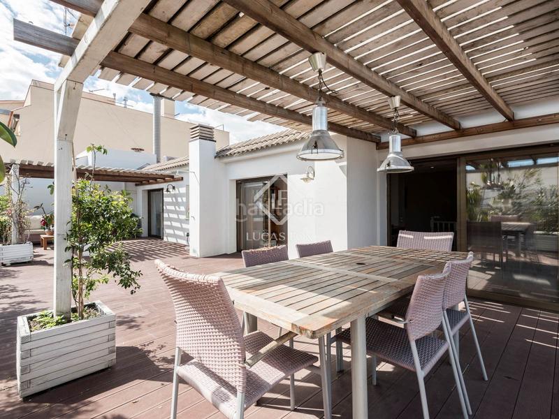 Foto e752af7f-905c-4c17-b338-8b655b9a4b37. Piso magnífico ático dúplex con 112 m de terraza en venta en el centro de vilanova en Vilanova i la Geltrú