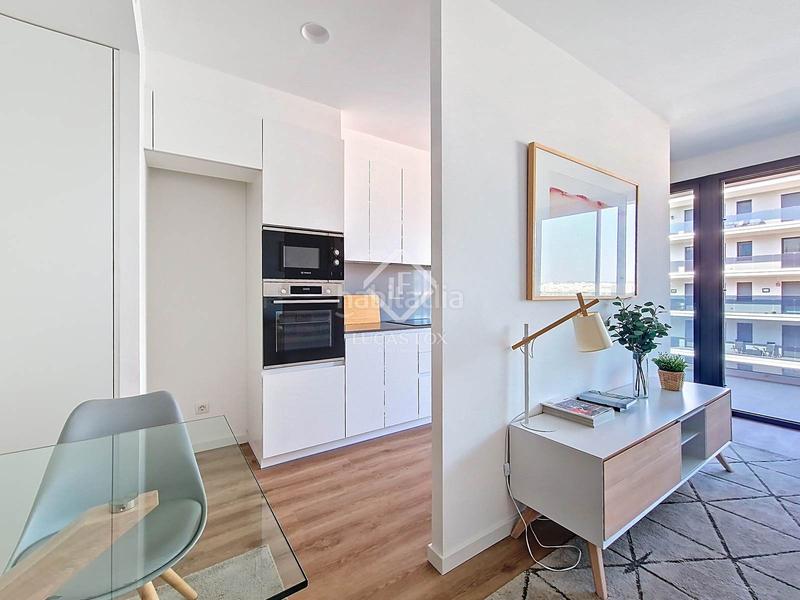 Foto 5bbe00c2-9125-404d-854b-ed893f7a227e. Rent flat with heating parking pool in Barri de Mar Vilanova i la Geltrú