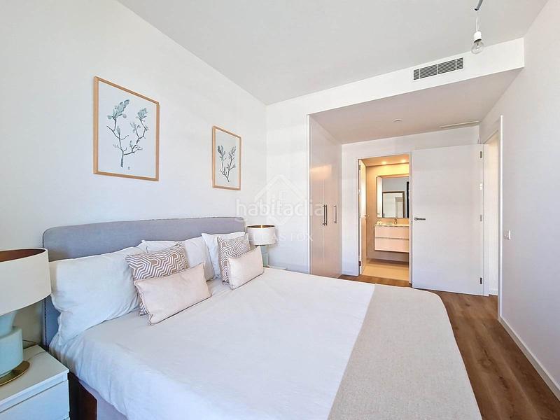 Foto b61b58e5-d665-4dc1-b44d-b1bbf2b5e213. Rent flat with heating parking pool in Barri de Mar Vilanova i la Geltrú