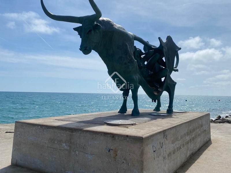 Foto 515f3e83-57b6-43b7-a44d-c234593ac7e7. Piso encantador ático en Ribes Roges a pocos metros de la playa en Vilanova i la Geltrú