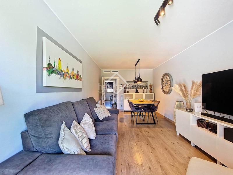 Foto 2c2daae7-bafa-4d75-b00a-095d9910cdef. Piso magnífico piso en venta con tres dormitorios en les llunes, , barcelona en Vilanova i la Geltrú