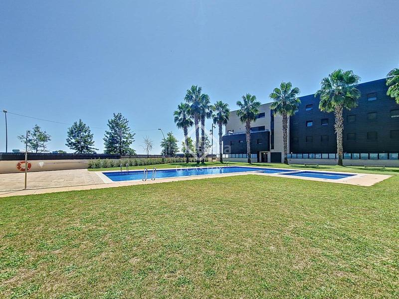 Foto 6b393696-ab33-40b8-a650-86aaf4d2afda. Piso magnífico piso en venta con tres dormitorios en les llunes, , barcelona en Vilanova i la Geltrú