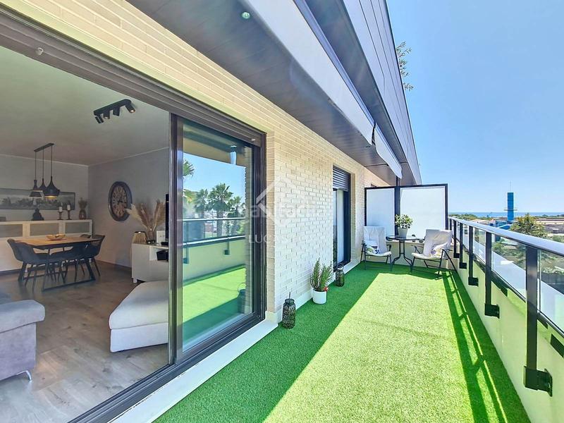 Foto a6e27a08-81e8-4c94-a2f0-dceb54e4a1ef. Piso magnífico piso en venta con tres dormitorios en les llunes, , barcelona en Vilanova i la Geltrú