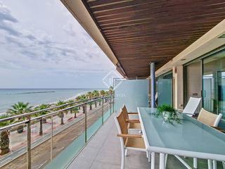 tic a Les Salines-Pla de Sant Pere. tico dplex de ensueo en primera lnea de mar en la mota, cube