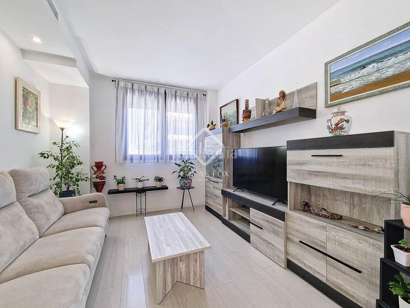 Foto 715dbc7f-e81a-42e4-a240-15d23ae13193. Rent flat with heating parking in Barri de Mar Vilanova i la Geltrú