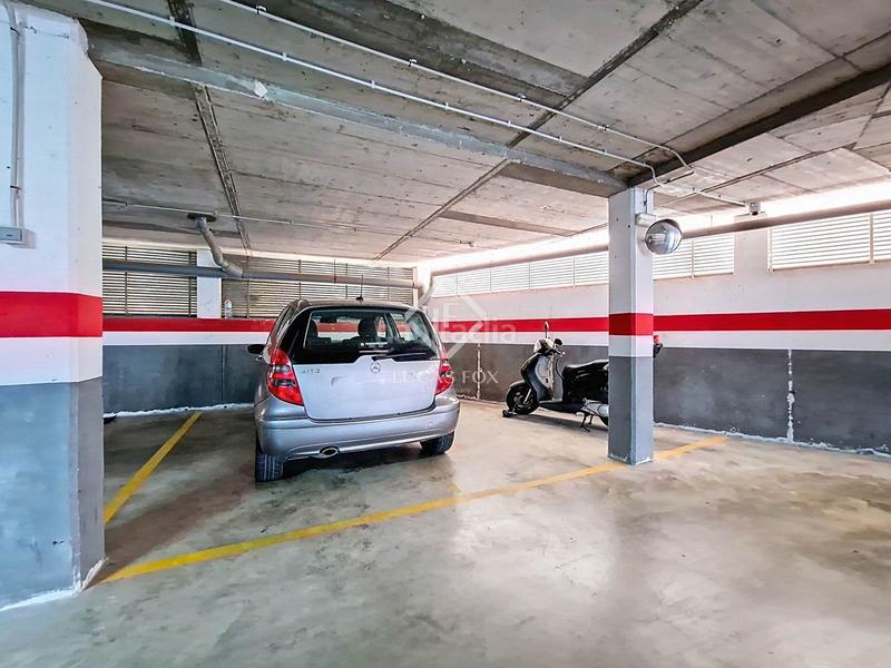 Foto dd2066cc-51fd-4776-a0f9-65432e6aafba. Piso exclusiva planta baja con 4 dormitorios y terraza de 80m amplitud, luz y confort junto al mar en Cubelles