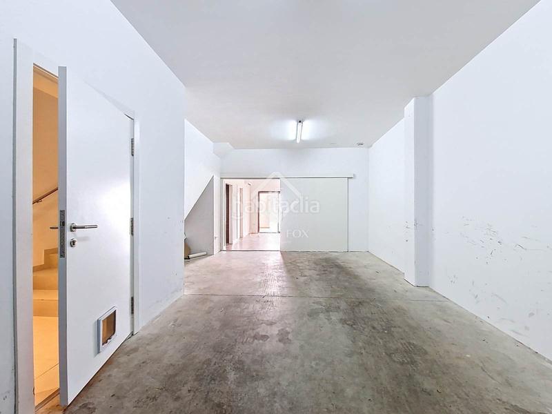 Foto 26bd61ea-c4ab-481e-956e-00f28f38ab8d. Alquiler chalet casa seminueva en alquiler en el centro de vilanova en Vilanova i la Geltrú