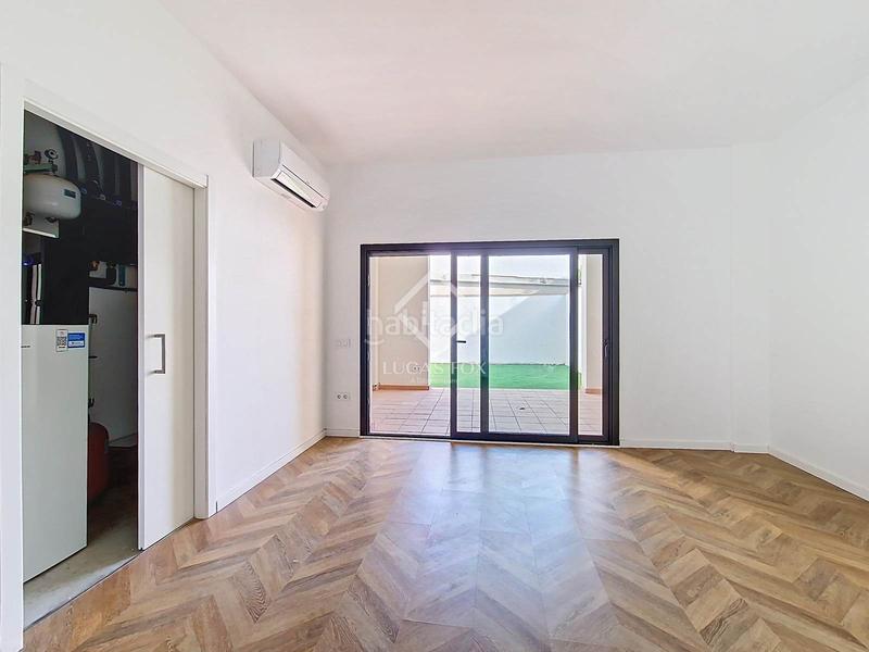 Foto 1e8c0405-08d6-4468-bc7e-1e423569922f. Lloguer xalet amb calefacció aparcament a Centrevila Vilanova i la Geltrú