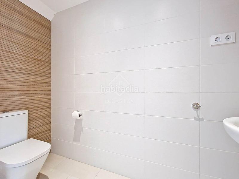 Foto 7ddbeb81-06d0-4350-9baa-e58058b6102f. Rent chalet with heating parking in Centrevila Vilanova i la Geltrú