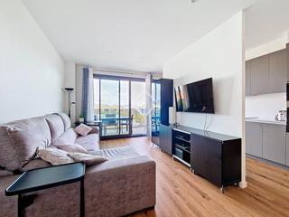 Affitto Appartamento in Barri de Mar. Piso de 2 dormitorios con 25m terraza en alquiler en vilanova i