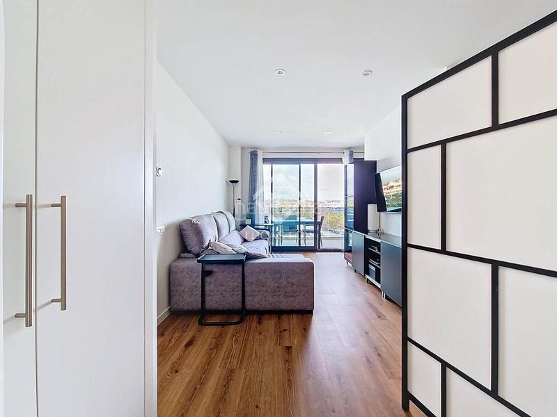 Foto b5f14b0e-5f21-4118-8ae2-ad68bf04f0b4. Lloguer pis amb calefacció aparcament piscina a Barri de Mar Vilanova i la Geltrú