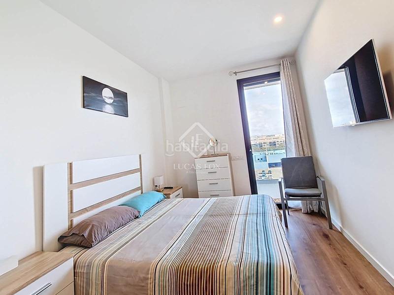 Foto 8d738cbf-c3bc-47cc-a7a4-61b11ce5c304. Location appartement avec chauffage parking piscine dans Vilanova i la Geltrú