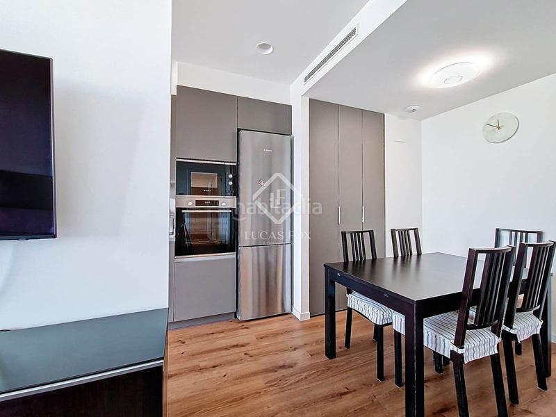 Foto abda9b46-e787-4164-baa1-ac34fe6ec36f. Location appartement avec chauffage parking piscine dans Vilanova i la Geltrú