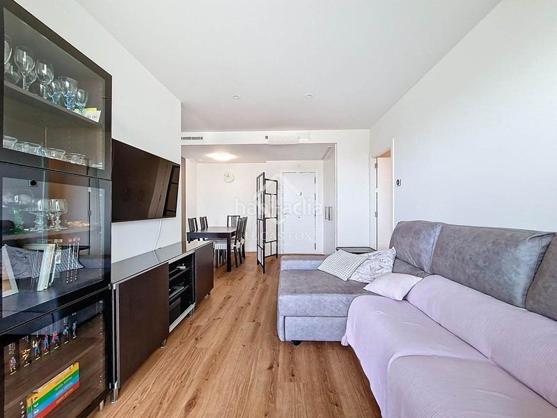 Foto 112cec6f-1f89-4875-bc19-f8f1f458ddfa. Rent flat with heating parking pool in Barri de Mar Vilanova i la Geltrú