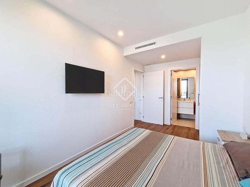 Foto 7173b3fe-df2c-4706-86a0-ffd505d55feb. Rent flat with heating parking pool in Barri de Mar Vilanova i la Geltrú