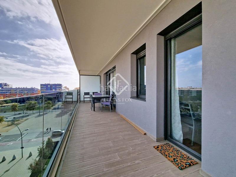 Foto e28c6725-6fd6-417e-9374-827354a64e64. Rent flat with heating parking pool in Barri de Mar Vilanova i la Geltrú