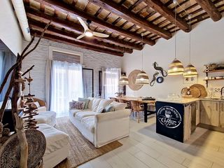Piso en Centrevila. Piso con más de 1 siglo de historia en el centro de  vilanova i