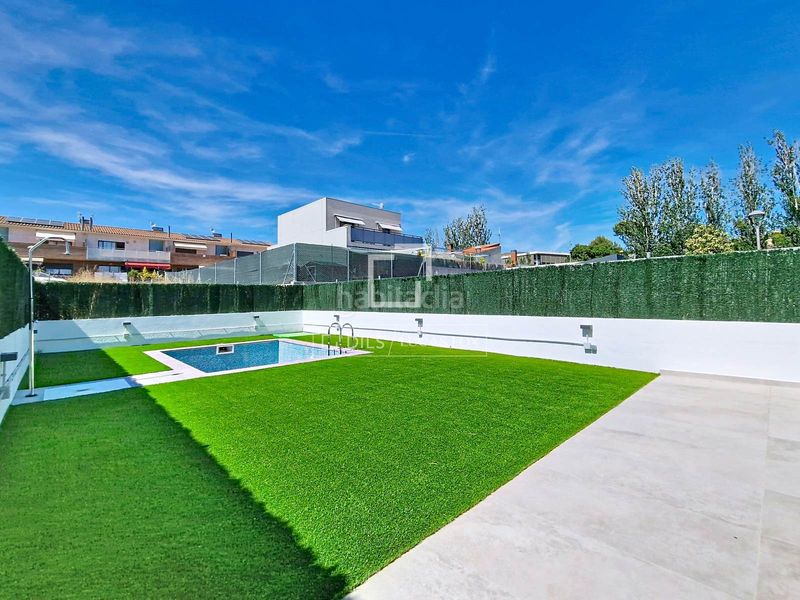 Foto 27ae5ce9-f17d-4764-a11c-958ebac1613c. Xalet amb calefacció aparcament piscina a Cunit residencial Cunit
