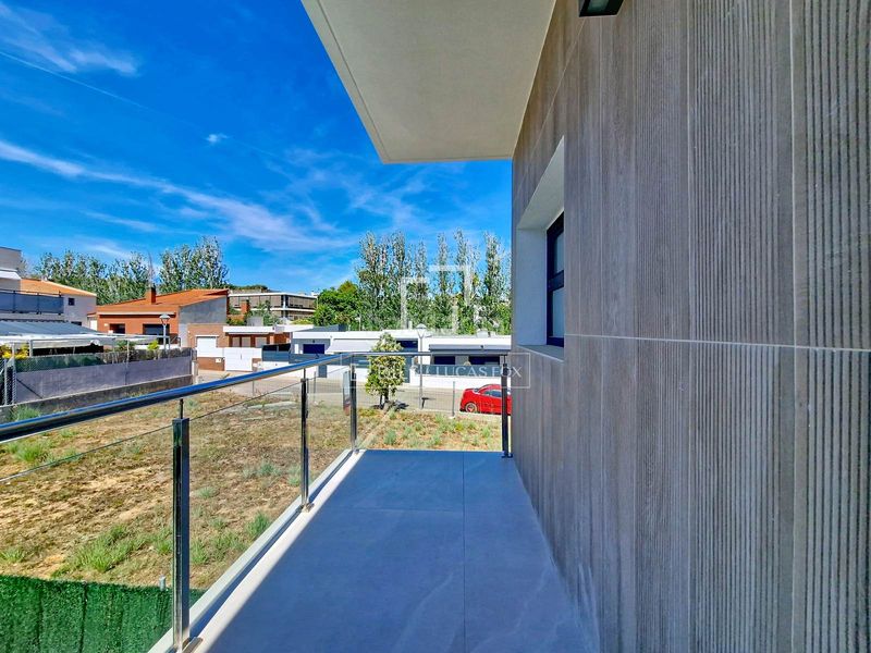 Foto d172fe3e-2dfe-4e15-a846-c70b134116a7. Xalet amb calefacció aparcament piscina a Cunit residencial Cunit