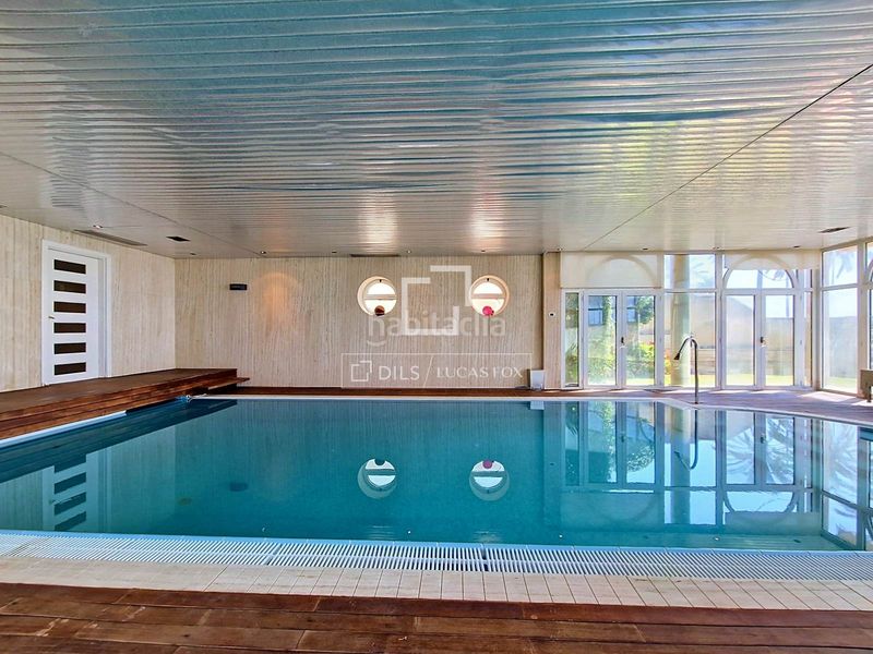 Foto dff2a4e2-ea91-4ec4-b4f2-b93709b8381a. Xalet amb calefacció aparcament piscina a L´Estany Calafell