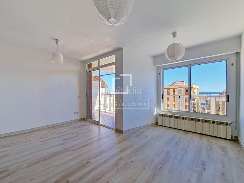 Foto ca975727-0e0b-419f-a186-9331c94824d0. Ático magnífico ático reformado con terraza y vistas al mar en Barri de Mar, vilanova en Vilanova i la Geltrú
