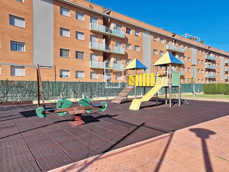 Foto eadb134d-8479-4b74-8a1b-98500c694c01. Pis amb calefacció aparcament piscina a Les Salines-Pla de Sant Pere Cubelles