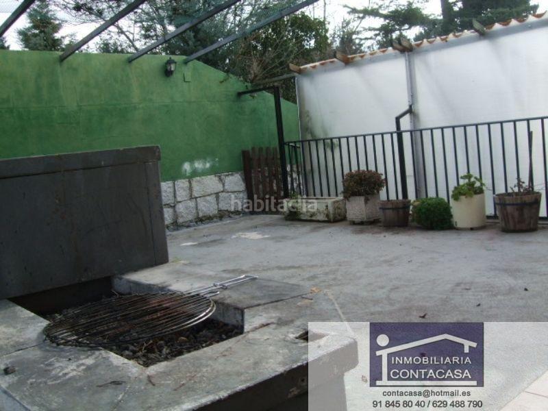 Foto acaaea29-e088-40ff-96eb-af24514d8156. Chalet avec chauffage parking dans Centro Colmenar Viejo