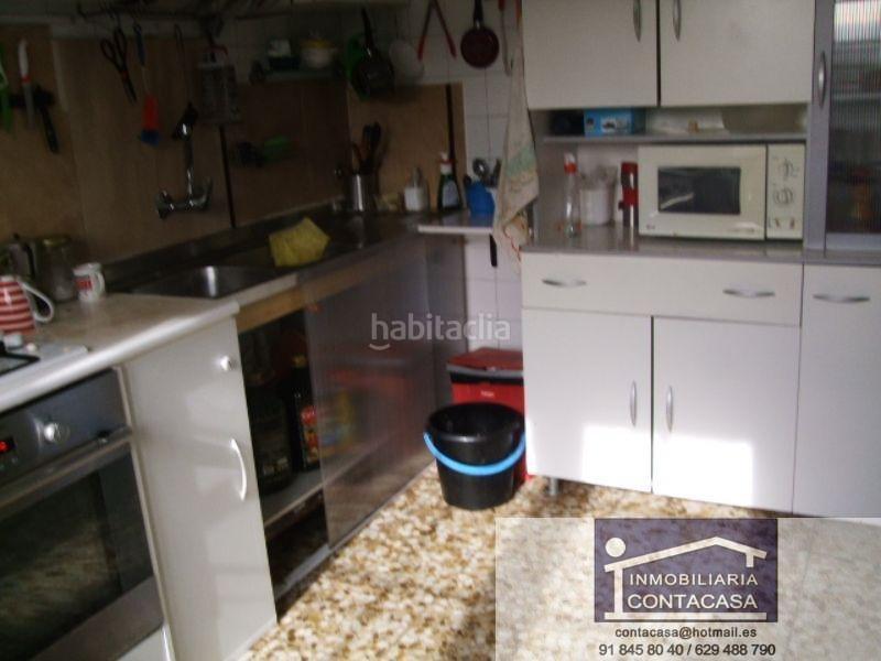 Foto c22ed746-40c0-408f-ab9d-0f6855ff5ad1. Chalet avec chauffage parking dans Centro Colmenar Viejo