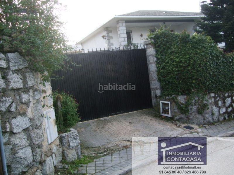 Foto e9bfbc7b-3641-4fdc-b071-5a96c55a3b6e. Chalet avec chauffage parking dans Centro Colmenar Viejo