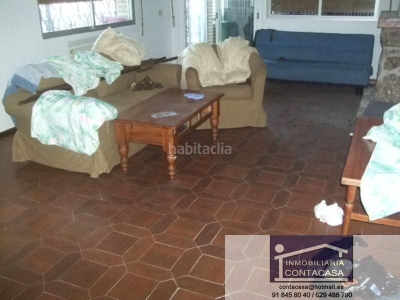 Foto ea4eb7b0-da51-42c1-82c5-ab204215a649. Chalet with heating parking pool in Soto del Real