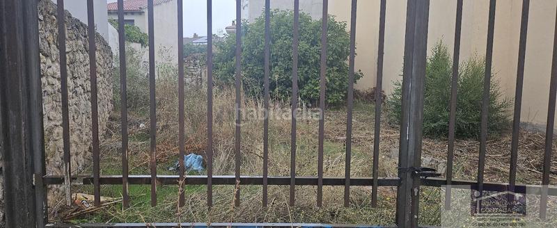 Foto 7cd7f926-5150-43a6-bd7a-4dbc54191d22. Terreny residencial a Guadalix de la Sierra