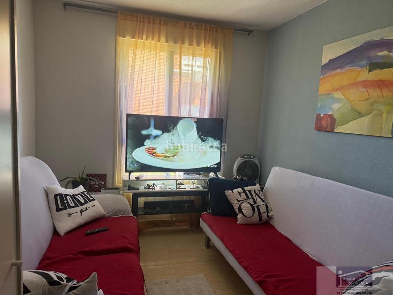 Foto d521eaec-cbcd-45b1-add7-e1afd6c5ce3f. Zweistöckige wohnung mit heizung in Molar (El)