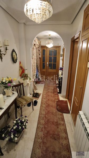 Foto f80639bf-b3bd-40c6-873d-ef3f33c18671. Chalet  en Miraflores de la Sierra