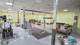 Lloguer Local Comercial a El Olivar-La Magdalena. Colmenar viejolocal