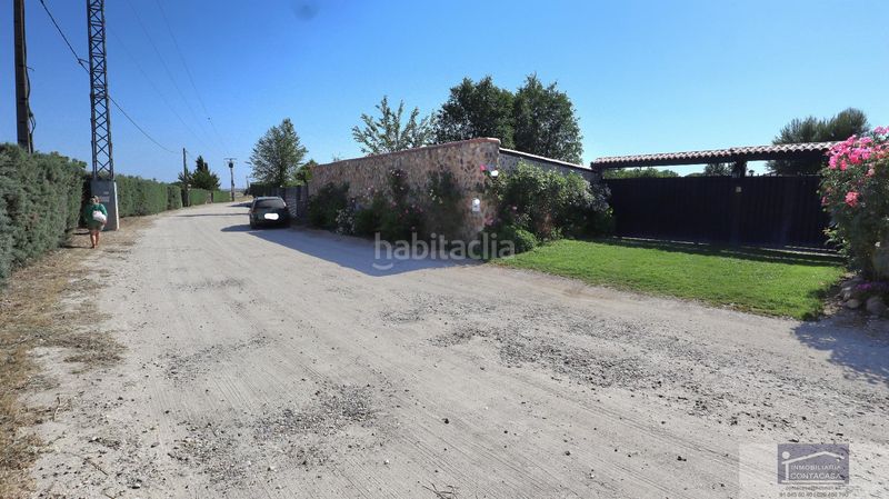 Foto b417ca18-ed37-4e27-8e25-28c2663a7dd3. Xalet amb calefacció aparcament piscina a Fuente el Saz de Jarama