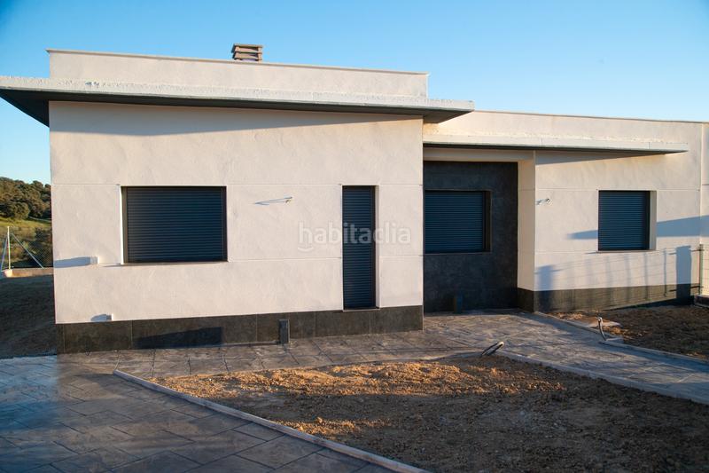 Foto d943c8a7-26d3-47cb-b524-dd88092f4221. Doppelhaus in calle 2 7 in Villamantilla