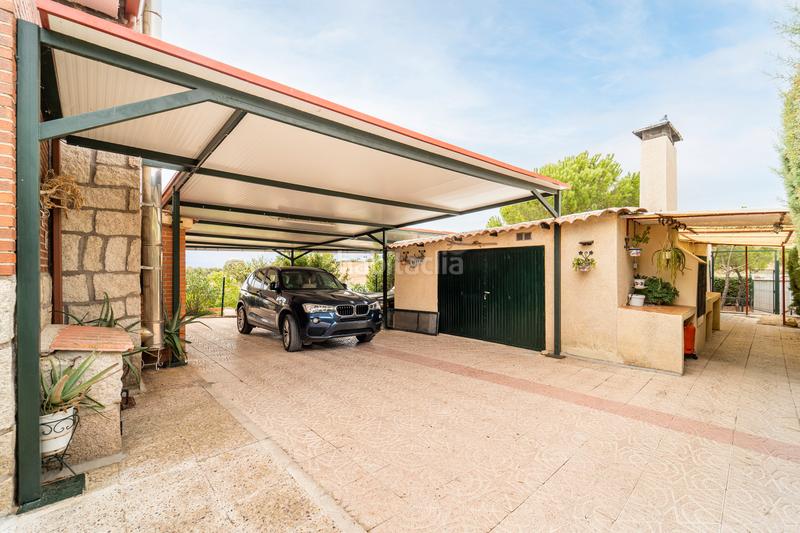Foto 52d361cb-bde8-435b-b805-2afbe4514acf. Chalet  de campo en Brunete