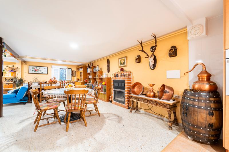 Foto 6e8ee64b-daff-4176-809e-fa29dfe4482f. Chalet  de campo en Brunete