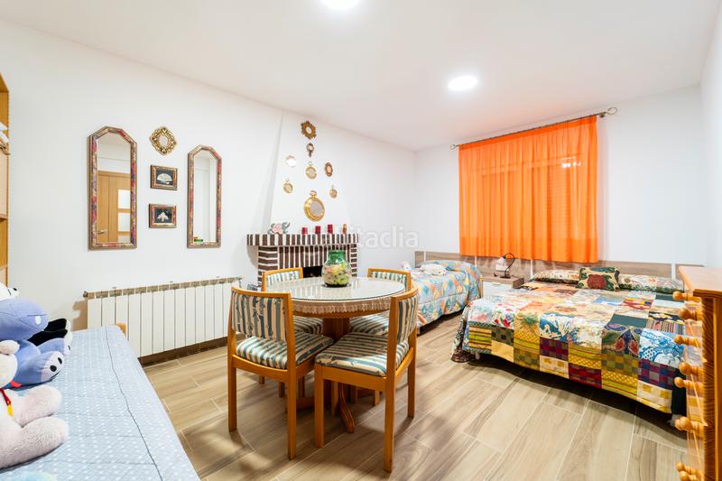 Foto e9c3aa52-cd0b-4f74-b4f4-0fe2d52e3cef. Chalet  de campo en Brunete