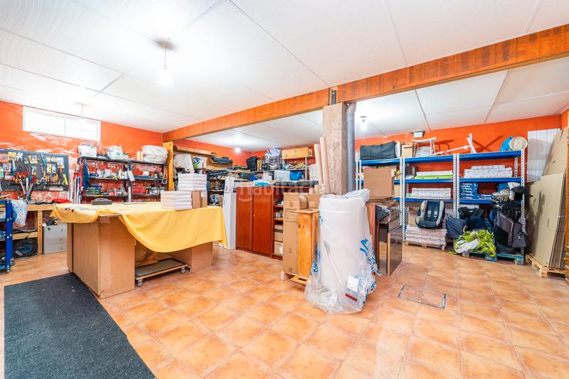 Foto 6aca7047-9241-4f30-acd3-2c55d120f460. Chalet  unifamiliar, en urb.los rosales - en Brunete